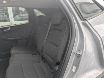 Photo 13 du bon plan FORD Kuga 2.5 Duratec 190ch FHEV E85 Titanium BVA occasion à 26851 €
