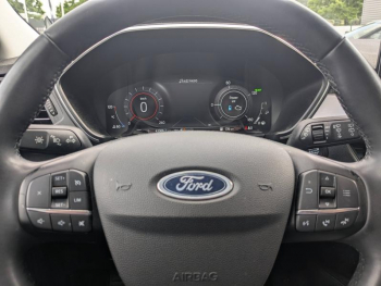 Photo 18 du bon plan FORD Kuga 2.5 Duratec 190ch FHEV E85 Titanium BVA occasion à 26851 €