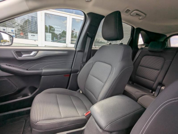 Photo 22 du bon plan FORD Kuga 2.5 Duratec 190ch FHEV E85 Titanium BVA occasion à 26851 €