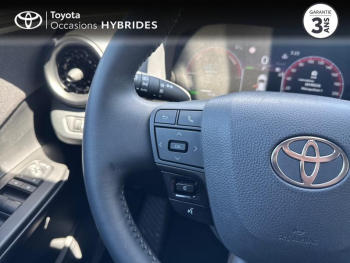 Photo 21 du bon plan TOYOTA C-HR 1.8 140ch Design NG23 occasion à 31490 €