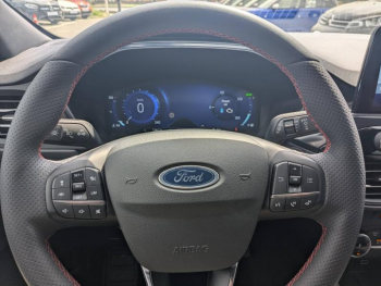 Photo 21 du bon plan FORD Kuga 2.5 Duratec 225ch PHEV ST-Line Business BVA occasion à 35712 €