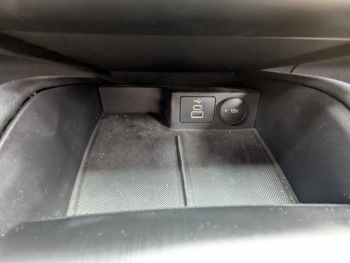 Photo 28 du bon plan FORD Kuga 2.5 Duratec 225ch PHEV ST-Line Business BVA occasion à 35712 €