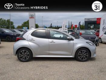 Photo 16 du bon plan TOYOTA Yaris 116h Design 5p MY21 occasion à 17990 €