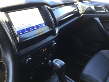 Photo 13 du bon plan FORD Ranger VUL 2.0 TDCi 213ch Super Cab Wildtrak occasion à 30900 €