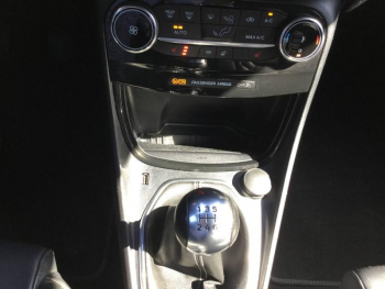 Photo 16 du bon plan FORD Puma 1.0 Flexifuel 125ch S&S mHEV  ST-Line Vignale occasion à 21990 €