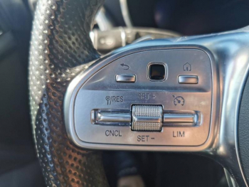 Photo 19 du bon plan MERCEDES-BENZ Classe C Coupé 220 d 194ch AMG Line 9G-Tronic occasion à 40990 €