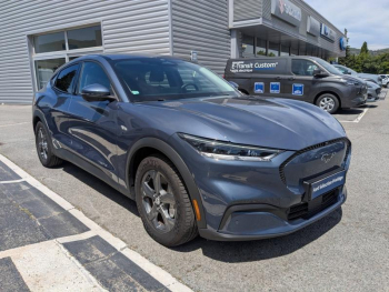 Photo 4 du bon plan FORD Mustang Mach-E 294ch Extended Range 99kWh 7cv occasion à 34536 €