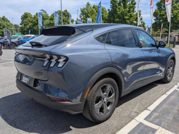 Photo 7 du bon plan FORD Mustang Mach-E 294ch Extended Range 99kWh 7cv occasion à 34536 €