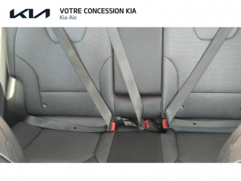 Photo 13 du bon plan KIA Niro 1.6 GDi 141ch HEV Premium DCT6 occasion à 27900 €