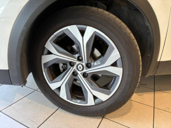 Photo 3 du bon plan RENAULT Captur 1.3 TCe 140ch FAP RS Line -21B occasion à 19490 €