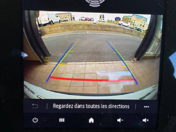 Photo 10 du bon plan RENAULT Captur 1.3 TCe 140ch FAP RS Line -21B occasion à 19490 €