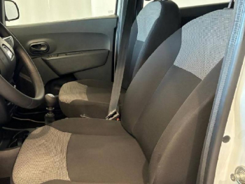 Photo 4 du bon plan DACIA Lodgy 1.3 TCe 100ch FAP Essentiel 5 places occasion à 12290 €