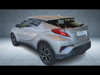 Photo 7 du bon plan TOYOTA C-HR 122h Edition 2WD E-CVT RC18 occasion à 18900 €