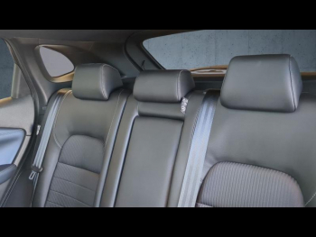 Photo 11 du bon plan NISSAN Qashqai 1.3 Mild Hybrid 158ch Tekna Xtronic occasion à 28901 €