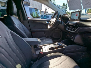 Photo 11 du bon plan FORD Kuga 2.5 Duratec 190ch FHEV Vignale BVA i-AWD occasion à 29990 €