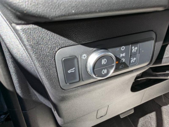 Photo 13 du bon plan FORD Kuga 2.5 Duratec 190ch FHEV Vignale BVA i-AWD occasion à 29990 €