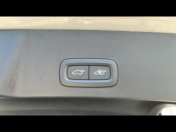 Photo 8 du bon plan VOLVO XC40 B3 163ch Plus DCT 7 occasion à 34990 €