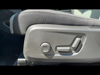 Photo 10 du bon plan VOLVO XC40 B3 163ch Plus DCT 7 occasion à 34990 €
