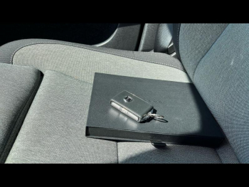 Photo 14 du bon plan VOLVO XC40 B3 163ch Plus DCT 7 occasion à 34990 €