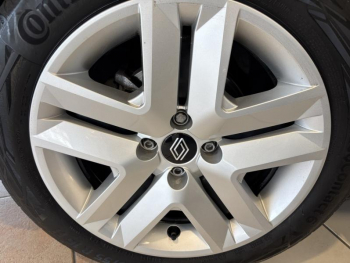 Photo 12 du bon plan RENAULT Clio 1.0 SCe 65ch Evolution occasion à 17450 €