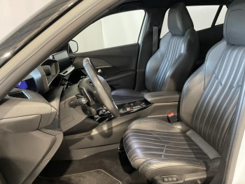 Photo 8 du bon plan PEUGEOT 2008 1.2 PureTech 155ch S&S GT EAT8 occasion à 16990 €