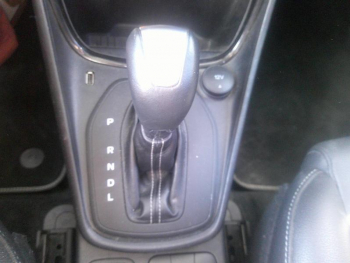 Photo 13 du bon plan FORD Puma 1.0 EcoBoost 125ch S&S mHEV Titanium Powershift occasion à 18590 €