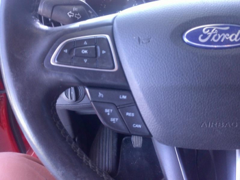 Photo 4 du bon plan FORD C-MAX 1.0 EcoBoost 100ch Stop&Start Trend occasion à 11590 €