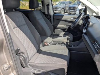 Photo 19 du bon plan FORD Grd Tourneo Connect 2.0 EcoBlue 122ch Titanium occasion à 26900 €