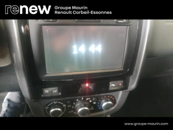 Photo 17 du bon plan DACIA Duster 1.5 dCi 110ch Black Touch 2017 4X2 occasion à 9490 €
