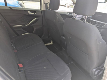 Photo 19 du bon plan FORD Focus SW 1.0 Flexifuel mHEV 125ch Titanium X Business occasion à 24990 €