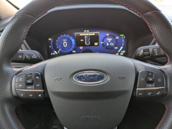 Photo 13 du bon plan FORD Kuga 2.5 Duratec 190ch FHEV E85 ST-Line X BVA occasion à 25900 €