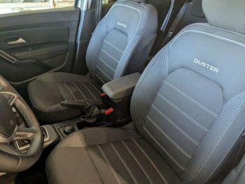 Photo 9 du bon plan DACIA Duster 1.5 Blue dCi 115ch Journey 4x4 occasion à 27290 €