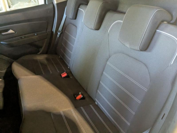 Photo 10 du bon plan DACIA Duster 1.5 Blue dCi 115ch Journey 4x4 occasion à 27290 €
