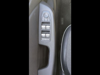 Photo 11 du bon plan RENAULT Clio 1.5 Blue dCi 115ch Intens occasion à 12990 €