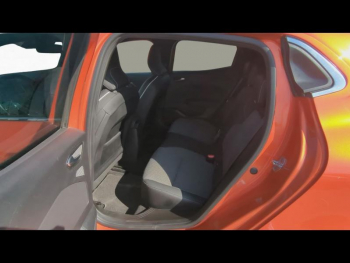 Photo 17 du bon plan RENAULT Clio 1.5 Blue dCi 115ch Intens occasion à 12990 €