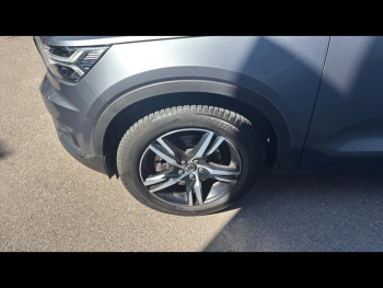 Photo 10 du bon plan VOLVO XC40 D4 AdBlue AWD 190ch R-Design Geartronic 8 occasion à 25900 €
