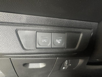 Photo 16 du bon plan DACIA Sandero 1.0 ECO-G 100ch Stepway Confort -22 occasion à 13390 €