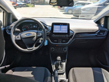 Photo 13 du bon plan FORD Fiesta 1.0 Flexifuel 95ch Cool & Connect 5p occasion à 15423 €
