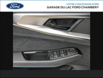 Photo 12 du bon plan RENAULT Austral 1.2 E-Tech full hybrid 200ch Techno esprit Alpine occasion à 33990 €