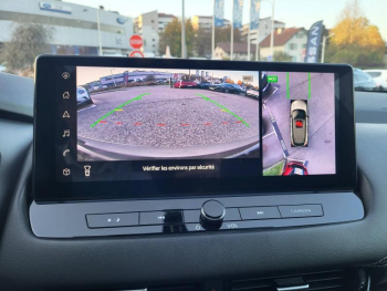 Photo 10 du bon plan NISSAN Qashqai e-POWER 190ch N-Connecta 2022 occasion à 26990 €