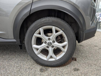 Photo 9 du bon plan NISSAN Juke 1.0 DIG-T 114ch N-Connecta 2021 occasion à 17992 €
