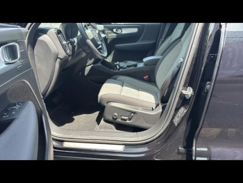 Photo 10 du bon plan VOLVO XC40 B3 163ch Plus DCT 7 occasion à 34900 €
