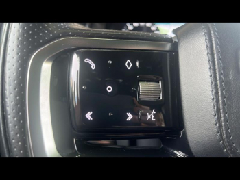 Photo 32 du bon plan LAND-ROVER Range Rover Velar 2.0 P400e 404ch PHEV R-Dynamic HSE AWD BVA occasion à 51990 €