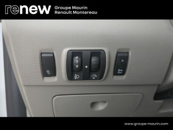 Photo 22 du bon plan RENAULT Zoe Life charge normale Type 2 occasion à 8490 €