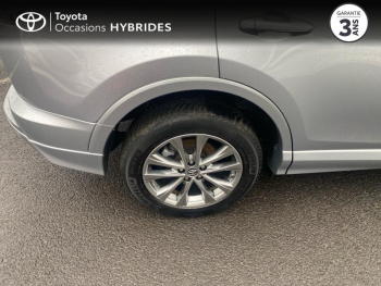 Photo 16 du bon plan TOYOTA RAV4 197 Hybride Silver Edition 2WD CVT occasion à 20490 €