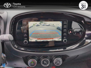 Photo 17 du bon plan TOYOTA Aygo X 1.0 VVT-i 72ch Design occasion à 14990 €