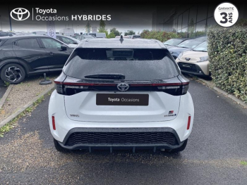 Photo 4 du bon plan TOYOTA Yaris Cross 116h Design Business + Programme Beyond Zero Academy MC24 occasion à 25990 €