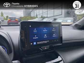 Photo 15 du bon plan TOYOTA Yaris Cross 116h Design Business + Programme Beyond Zero Academy MC24 occasion à 25990 €