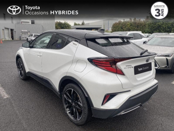 Photo 2 du bon plan TOYOTA C-HR 184h GR-Sport 2WD E-CVT MY22 occasion à 24990 €