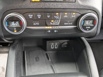 Photo 18 du bon plan FORD Kuga 2.5 Duratec 190ch FHEV ST-Line X BVA occasion à 23900 €